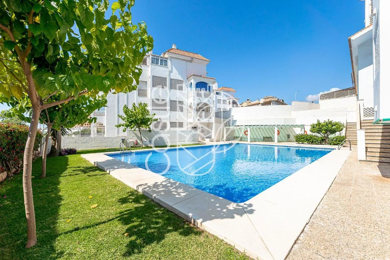 Apartamento Vacacional A 10 Min Puerto De Benalmadena Y La Carihuela Piscina Playa Parking Gratis Torremolinos