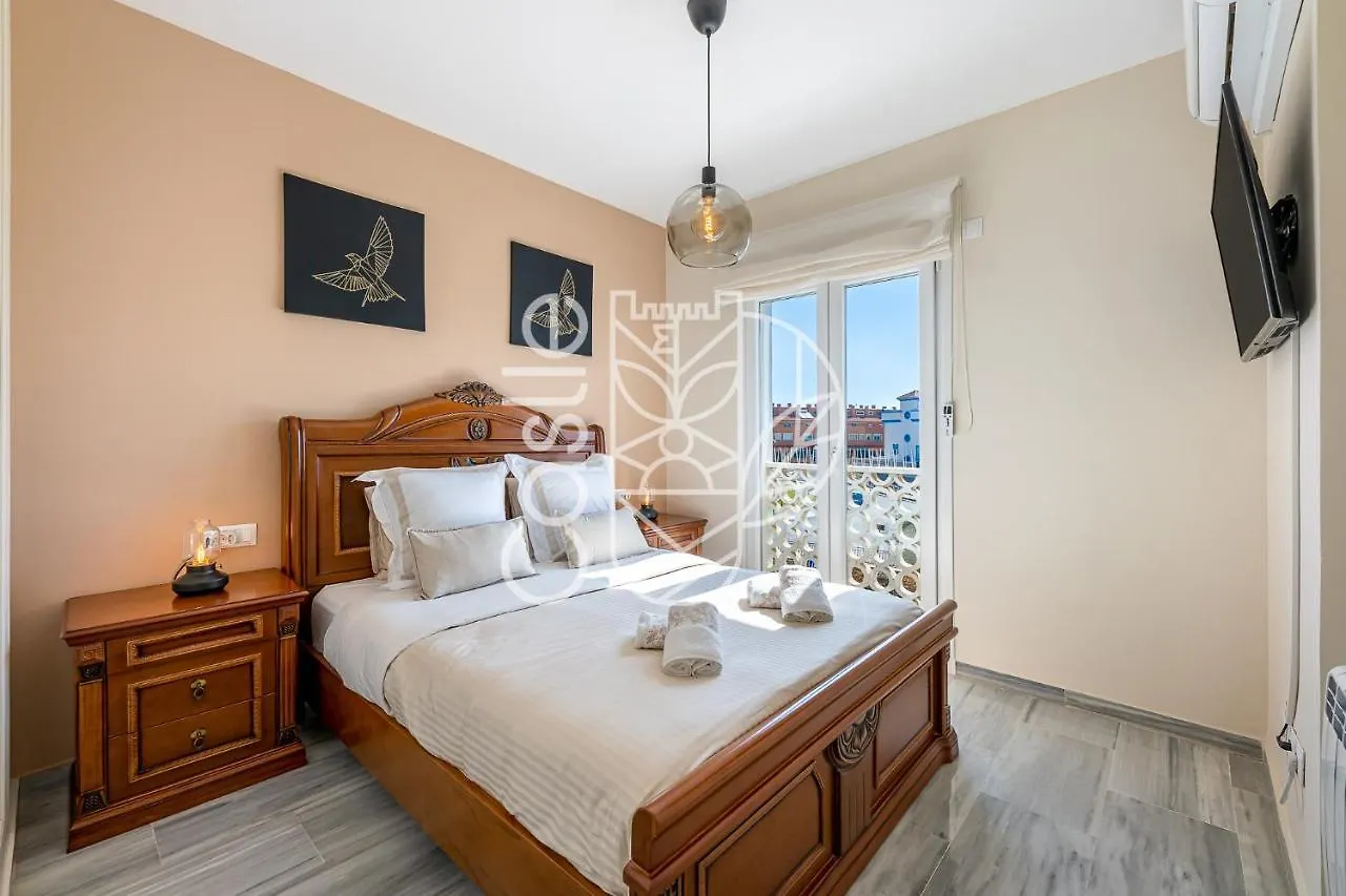Apartment Apartamento Vacacional A 10 Min Puerto De Benalmadena Y La Carihuela Piscina Playa Parking Gratis Torremolinos Spain